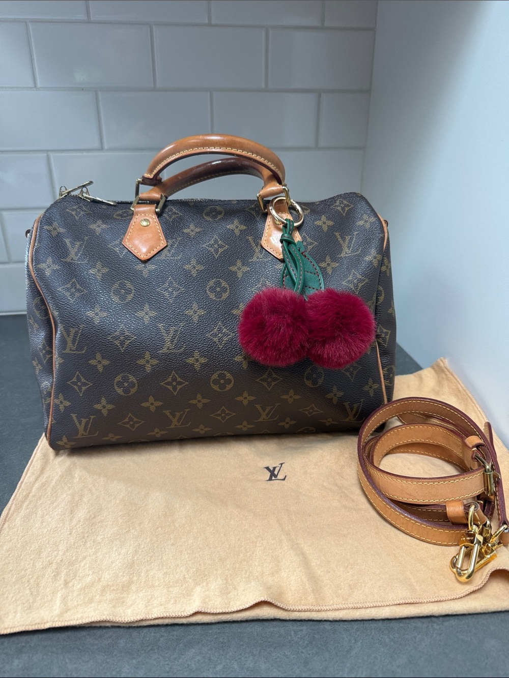 Louis Vuitton Monogram Speedy 30 Bandoulier with Strap